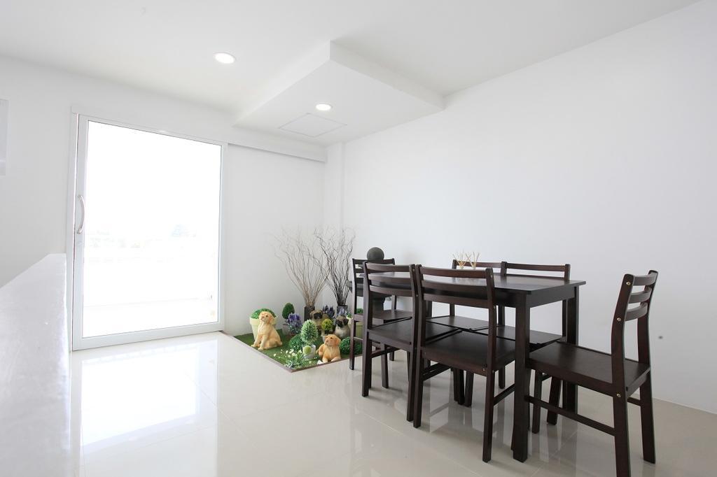 Living By Grace Apartamento Si Sunthon Exterior foto